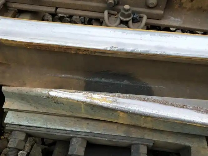 Rolamento da cabeça do trilho