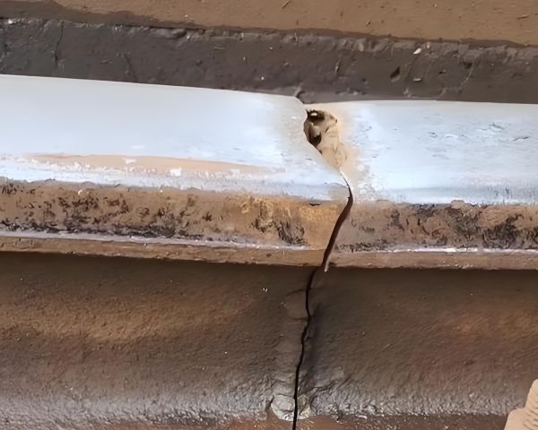 What are rail defects? What are the solutions?