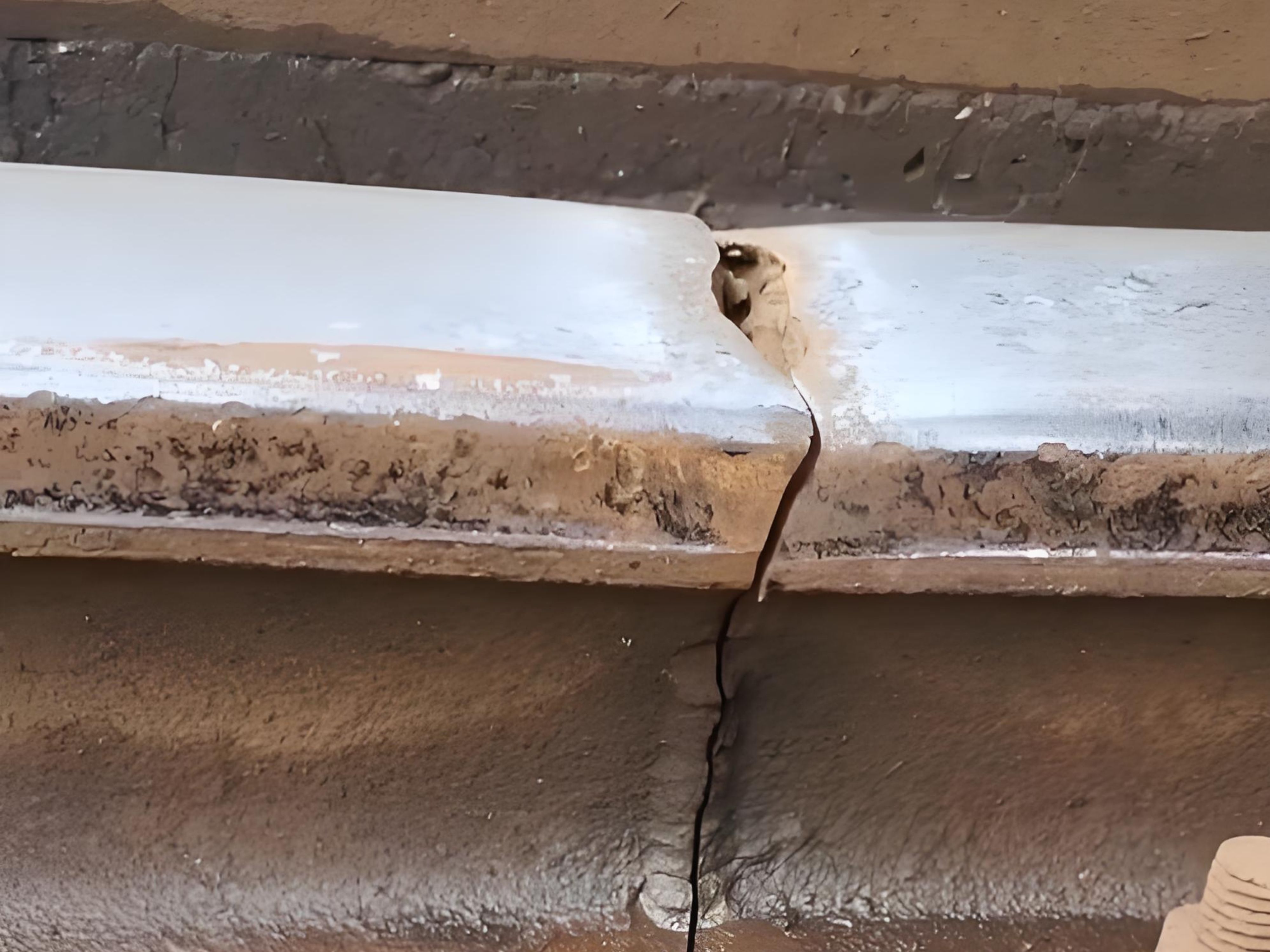 What are rail defects? What are the solutions?
