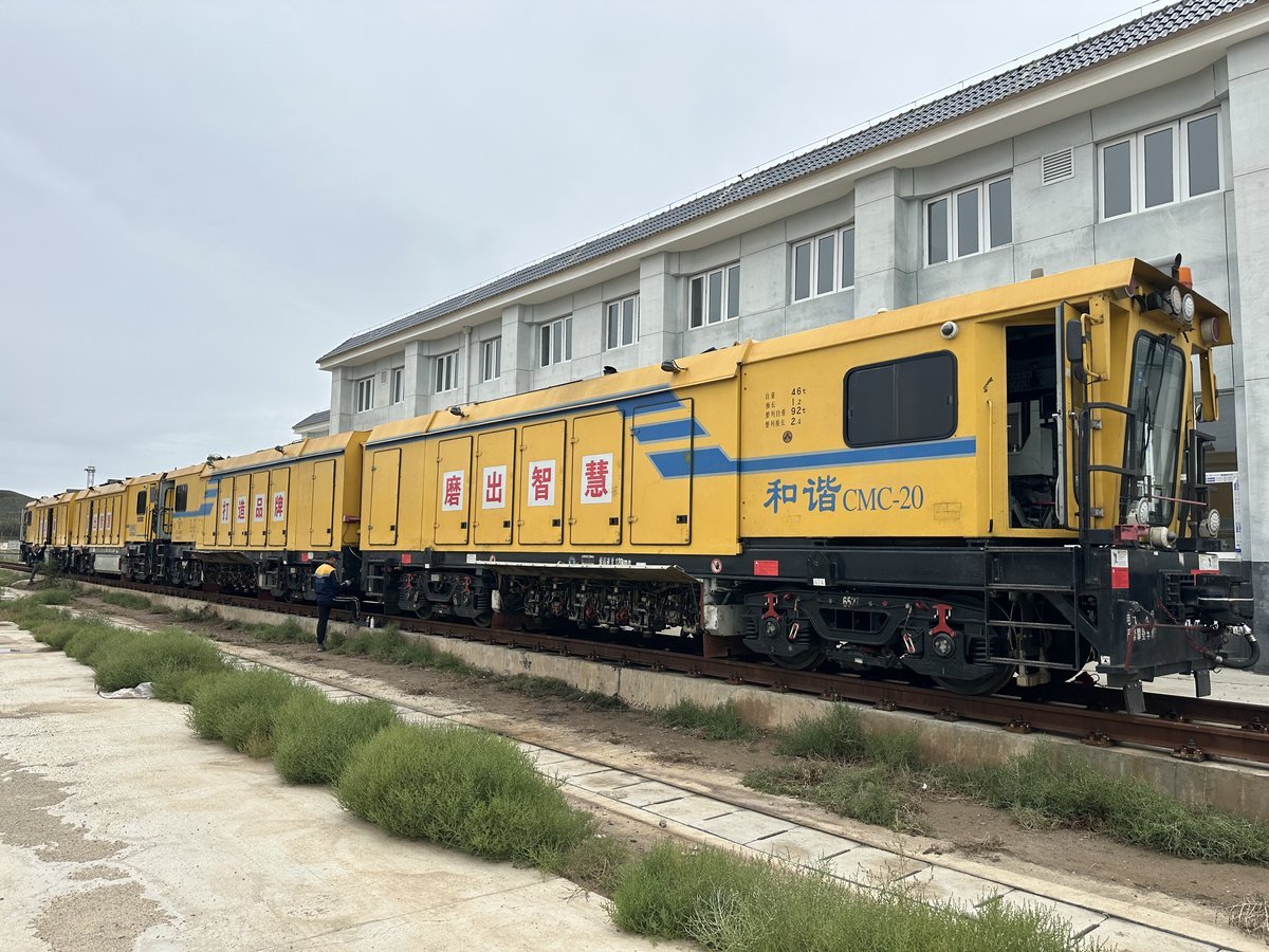 Molaton railway grinder wheel field operation