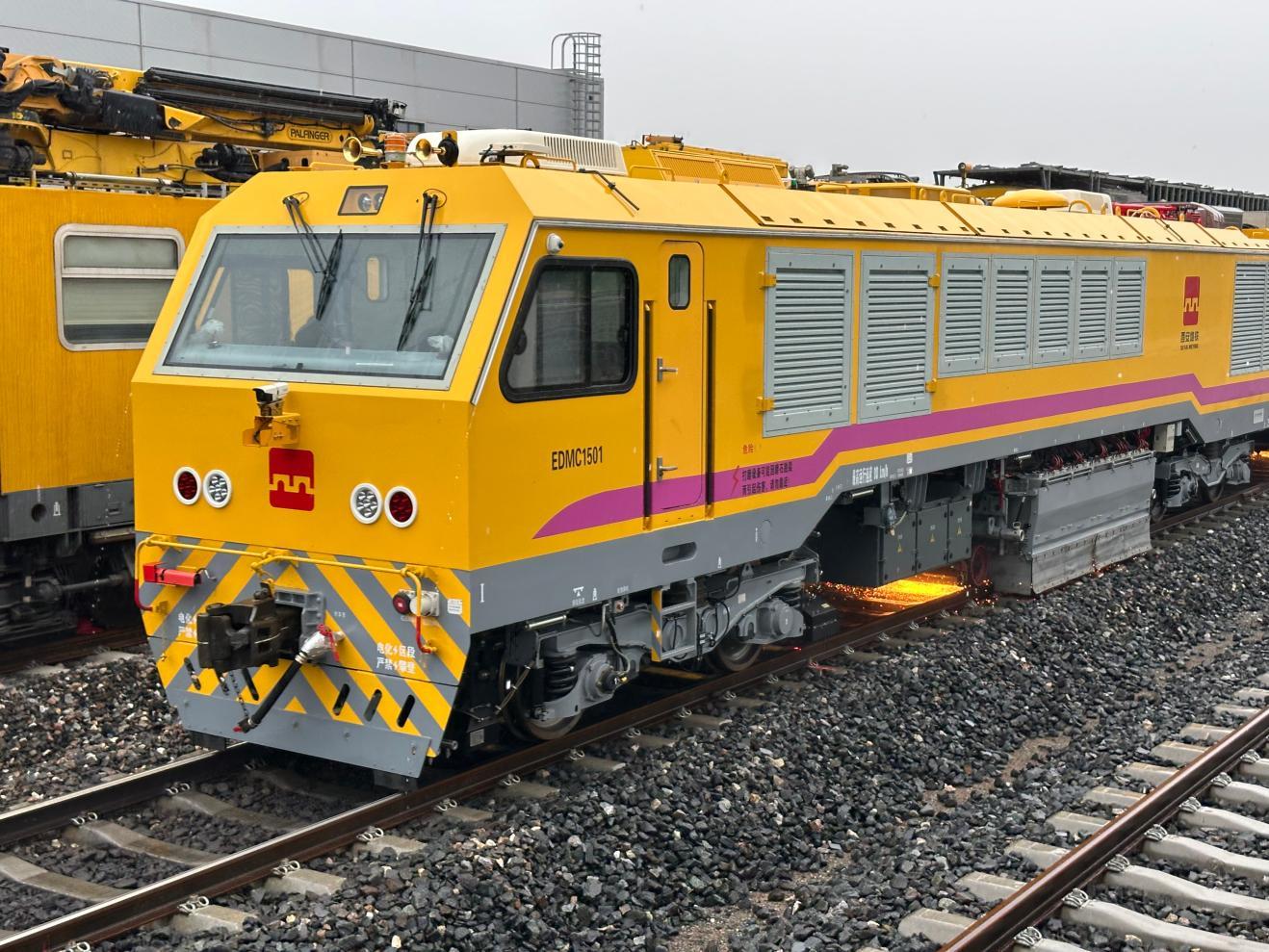 rail head surface condition after grinding on a high axle load railway line