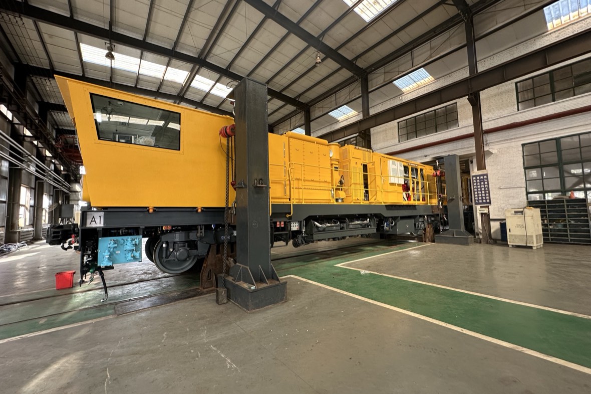 rail grinding campaign on an industrial rail network where a maintenance baseline is being established