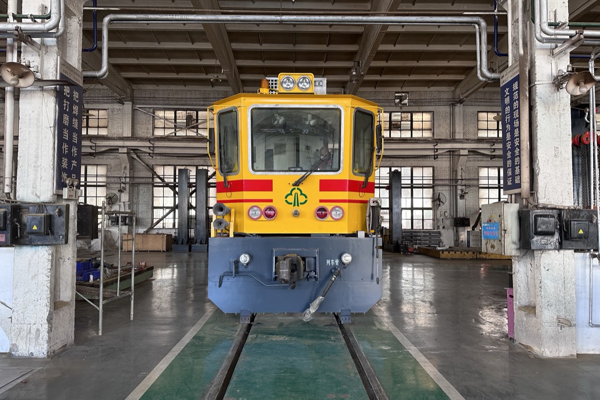 rail grinding work on an industrial line where possession length decides the method