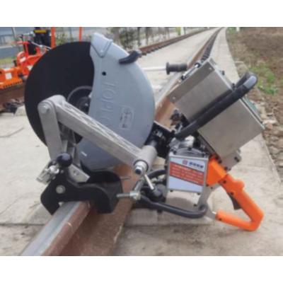 Integrated Lithium-Powered Rail Saw
