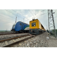 Railwaycare provides polishing services at the jinan Railway Bureau in China