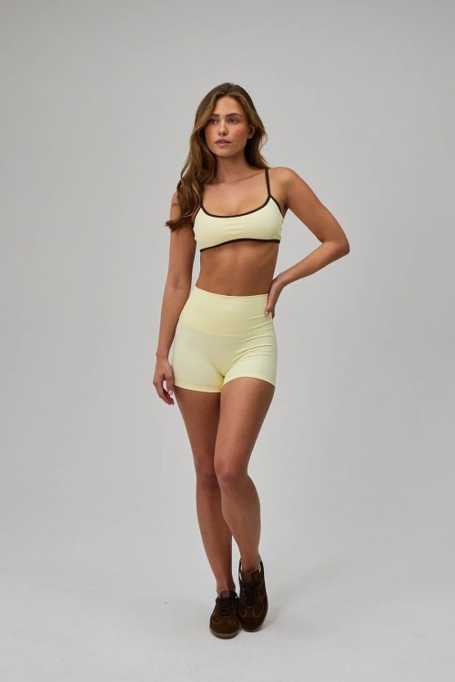 Custom Contrast Trim Sports Bras Soft Fabric Yoga Set for Women – Wholesale Manufacturer in China, Perfect for Fitness and Activewear Brands