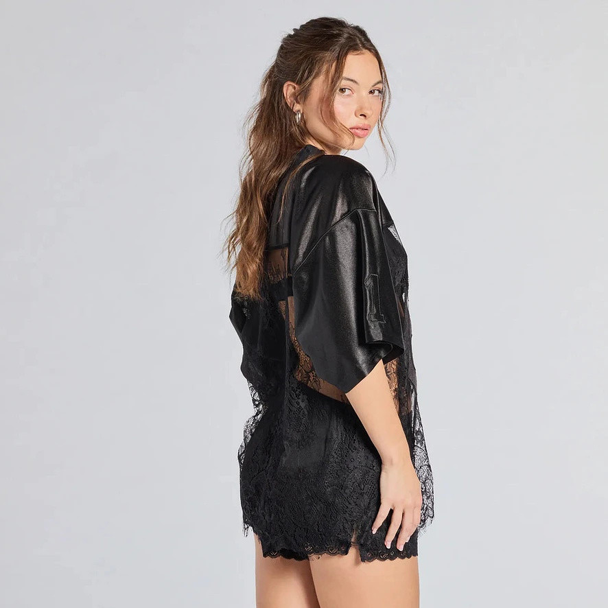 Retro Waist Lace Top