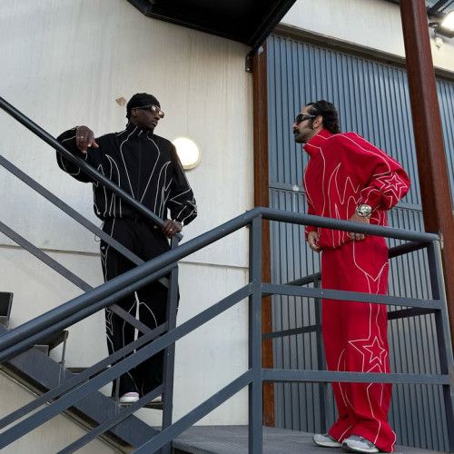 Custom Nylon Reflective Lightweight Highlighted Line Streetwear Track Suit 2 Piece Jacket and Pant Crinkle Nylon  Windbreaker Tracksuit