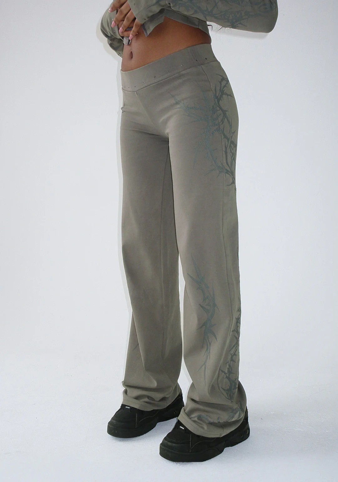 curse sculpt stretch pants