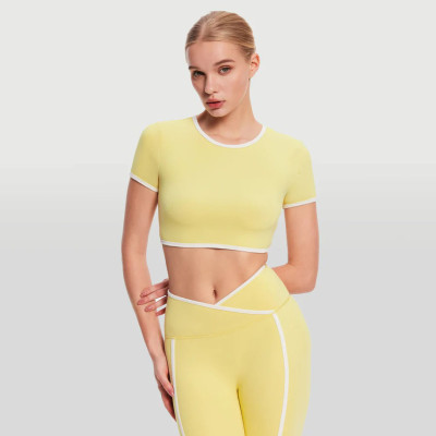 Custom Contrast sports fitness yoga bra Square Neck Tight Slim Short  Sleeve Traning Top Quick Dry Activewear  Yoga Clothing