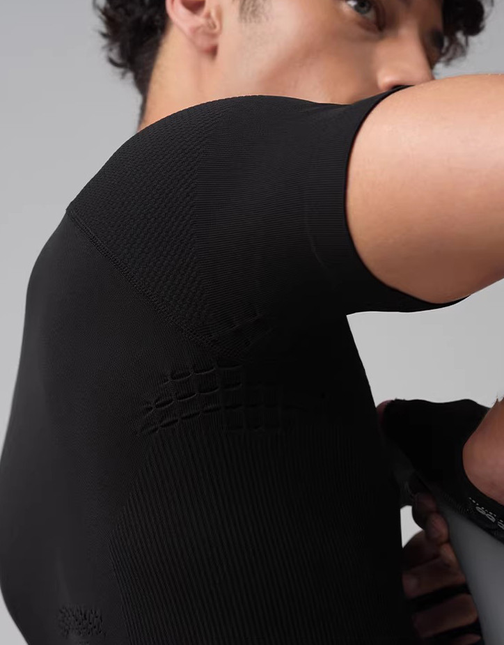  Quick Dry Training Shirts