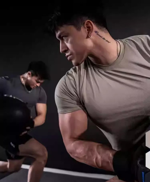 Custom Breathable Mesh Fitness Training Sports Short Sleeve Shirt