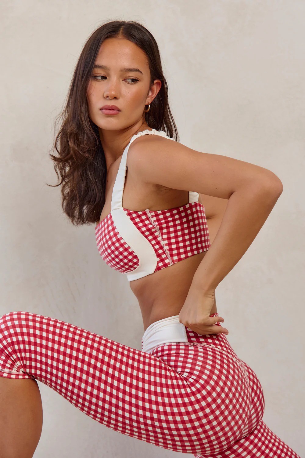 Contrast Trim Sports Bras and Soft Fabric Yoga Set