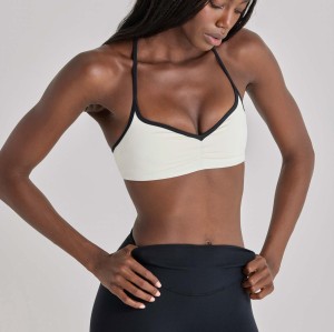Custom Contrast Trim Sports Bras Sweetheart neck with slender halter straps Yoga Bra
