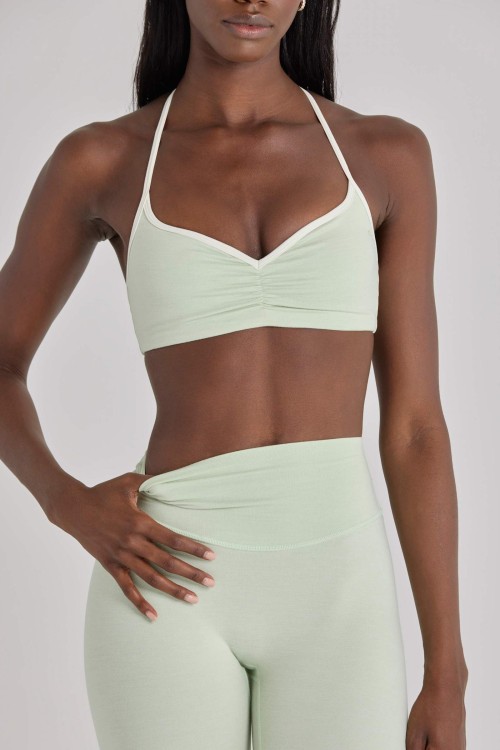 Custom Contrast Trim Sports Bras Sweetheart neck with slender halter straps Yoga Bra