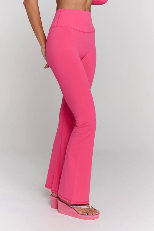 Custom Flare Legging Manufacturer OEM | Yoga Pants Factory Supplier