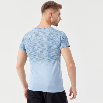 Custom Men's Seamless Fitness T-Shirt Polyester Spandex Lightweight Fabric Sportswear Manufacturer