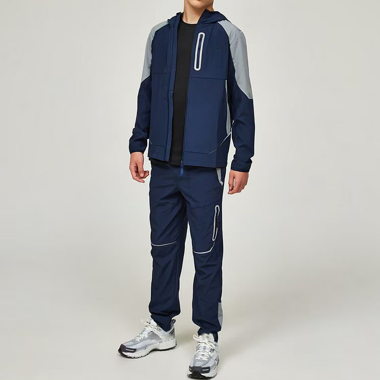 Custom Reflective Logo