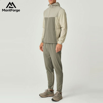 Custom lightweight Tracksuit Manufacturer | Waterproof  Windbreaker Tracksuit Supplier