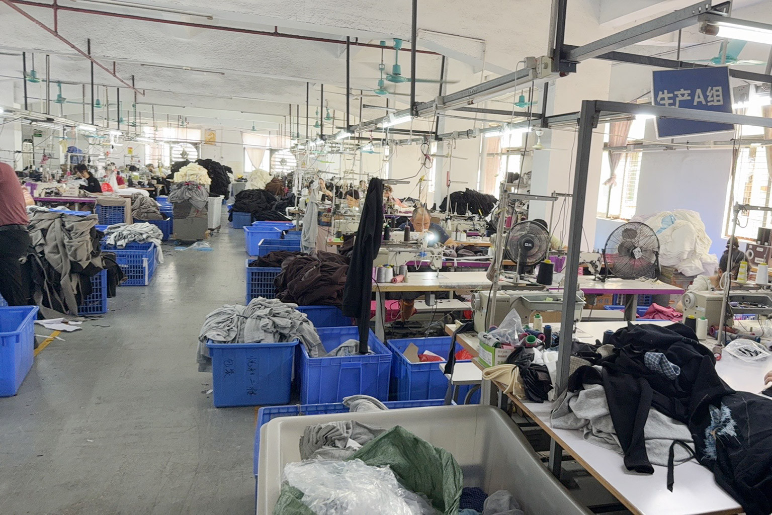 Men's Tracksuits Supplier