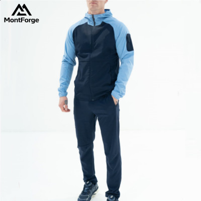 Custom Lightweight Tracksuit Manufacturer | Men Outdoor Sportswear Supplier