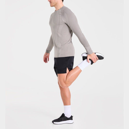 Custom Seamless Long Sleeve T Shirt Manufacturer  |  Long Sleeve Sports Workout Compression T-Shirt  Supplier