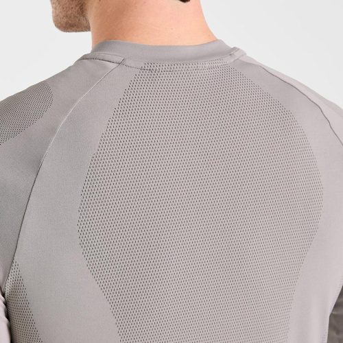 Custom Seamless Long Sleeve T Shirt Manufacturer  |  Long Sleeve Sports Workout Compression T-Shirt  Supplier