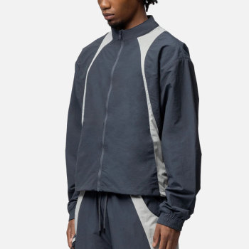 Relaxed Fit Streetwear Jacket manufacturer|Outdoor Sports Jacket Supplier
