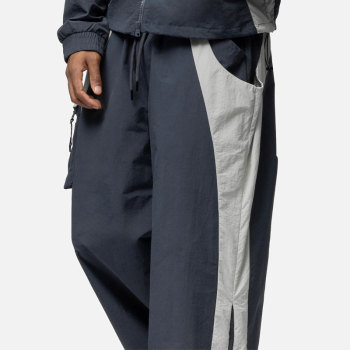 Nylon lightweight  casual wear pants Manufacturer|Relaxed stylish fit pants supplier