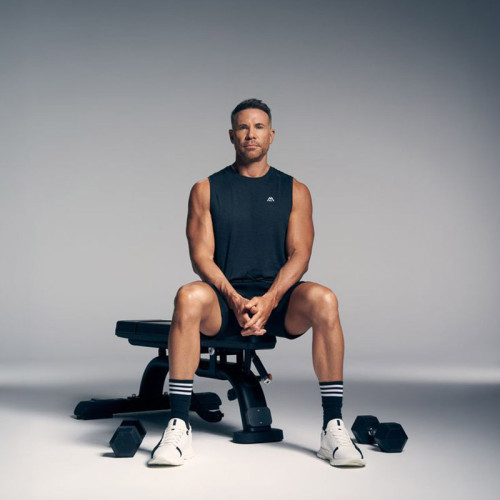 Custom Men's Sportswear Manufacturer: The Complete B2B Guide to Finding, Vetting, and Ordering from the Right Factory (2026)