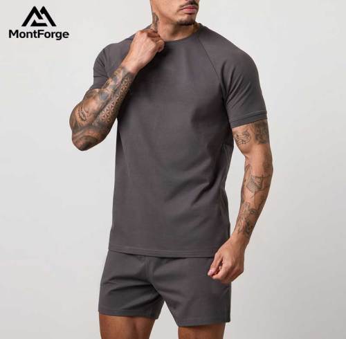 Men's Premium Cotton Raglan Sleeve Gym T-Shirt Manufacturer | Custom OEM Classic Crew Neck Workout Mens T Shirts