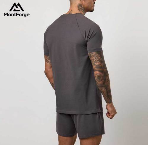 Men's Premium Cotton Raglan Sleeve Gym T-Shirt Manufacturer | Custom OEM Classic Crew Neck Workout Mens T Shirts
