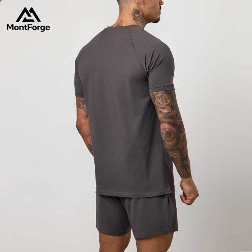 Men's Premium Cotton Raglan Sleeve Gym T-Shirt Manufacturer | Custom OEM Classic Crew Neck Workout Mens T Shirts