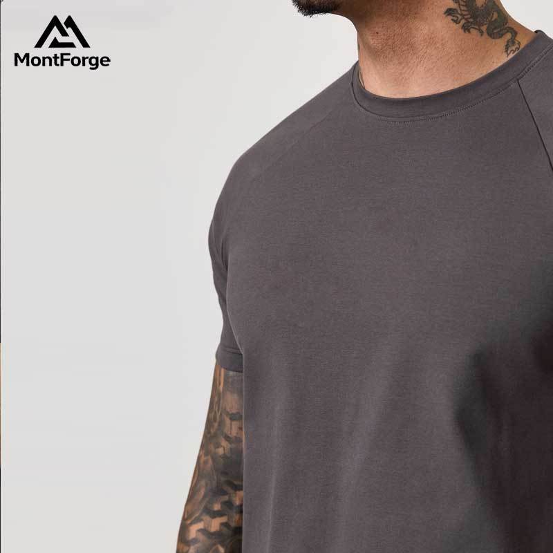 custom men t shirts