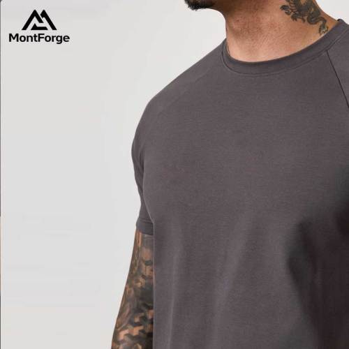 Men's Premium Cotton Raglan Sleeve Gym T-Shirt Manufacturer | Custom OEM Classic Crew Neck Workout Mens T Shirts