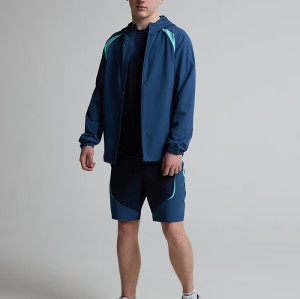 Windbreak Jacket for Men Manufacturer | Color Contrast Sports Outdoor Jackets Supplier