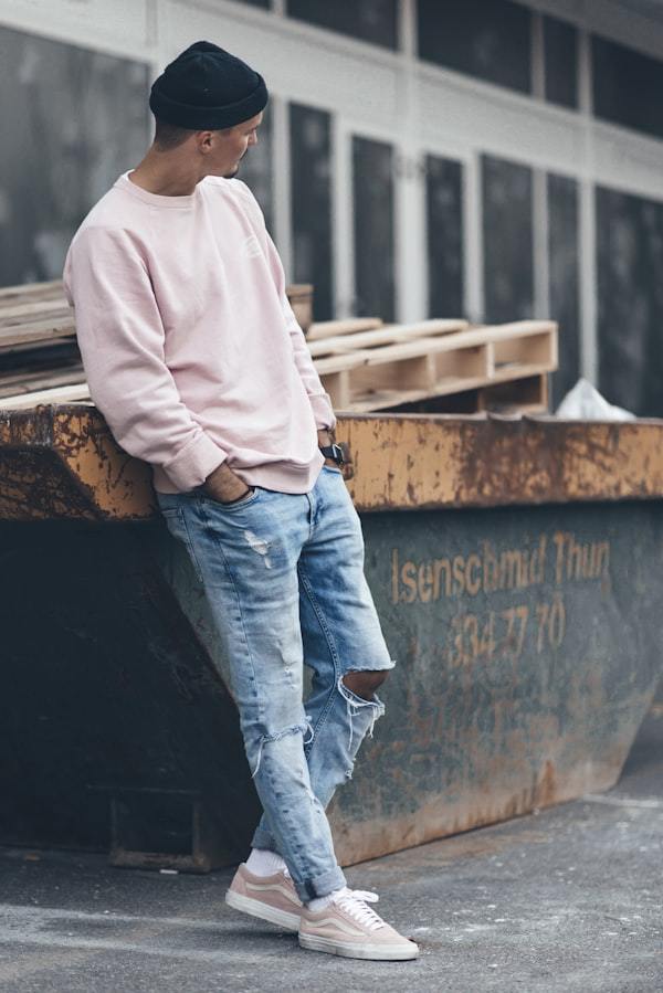 Casual athleisure shorts in French terry fabric for everyday wear