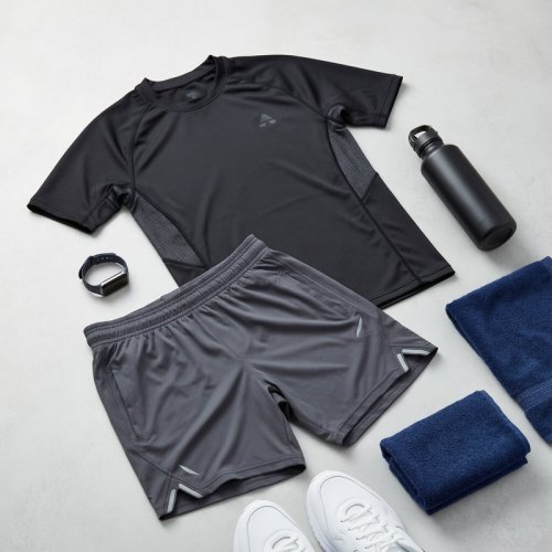 Gym & Fitness Apparel Manufacturing: What Makes Training Gear Premium?
