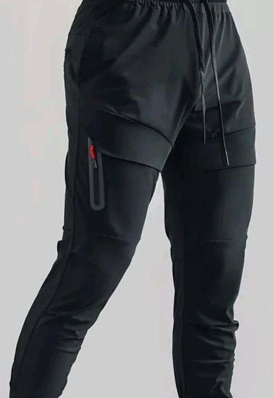 Case 1: Forge Apparel | Custom Men's Joggers & Trackwear Launch