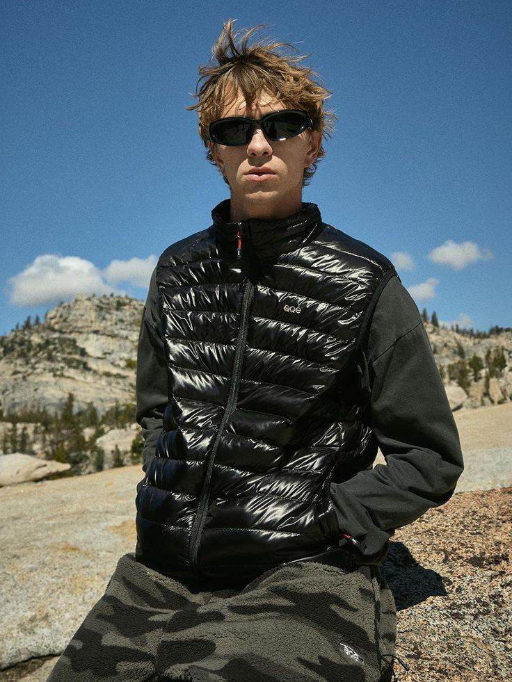Fill Science: Understanding Fill Power vs. Fill Weight in Custom Down Jackets