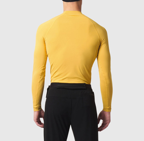 Men's Raglan Sleeve Workout Compression Shirt | Wholesale Custom Fitness Activewear Supplier
