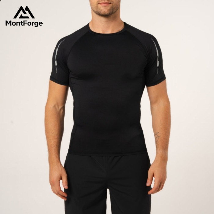 Slim Fit Performance Tee Manufacturer | Custom Men's gym T-shirt Supplier