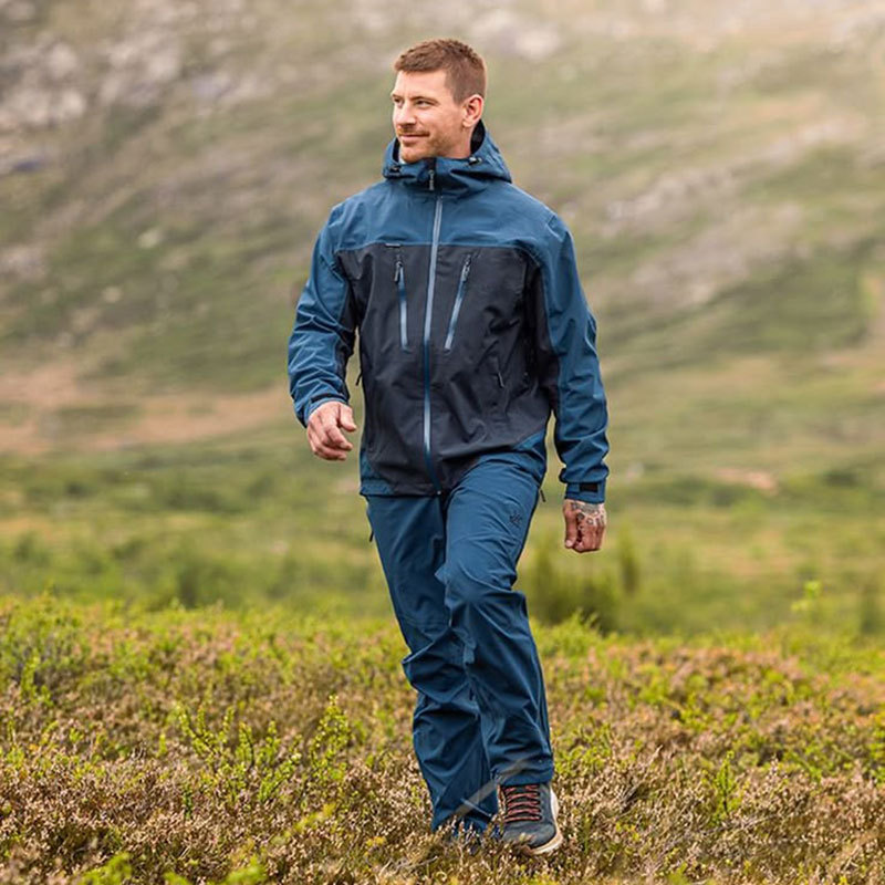 Outdoor Sportswear Manufacturing: Building Gear for Adventure and Exploration