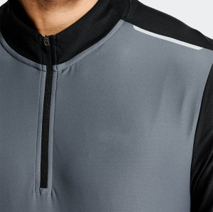 Breathable T-Shirt Manufacturers | Black and Grey Long Sleeve Breathable Custom 1/4 Zip Supplier