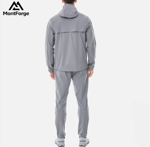 Mens Tracksuit Manufacturer | Polyester Lightweight Soft Windbreaker Tracksuit