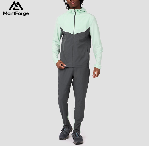 Men's Tracksuits Supplier | Lightweight Outdoor Tracksuit Factory