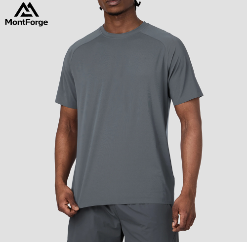 Custom Men Sports T Shirt Manufacturer | Lightweight Polyester Workout Sports T-Shirts Supplier