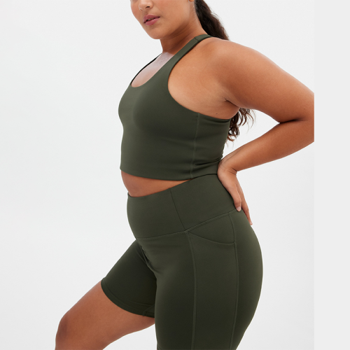 Custom Size Yoga Suit supplier | Polyester Nylon Sports Yoga Suit Vendor