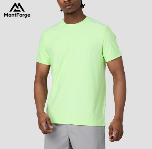 Custom Men's Workout T-Shirt | Sweat Wicking T-shirt Manufacturer