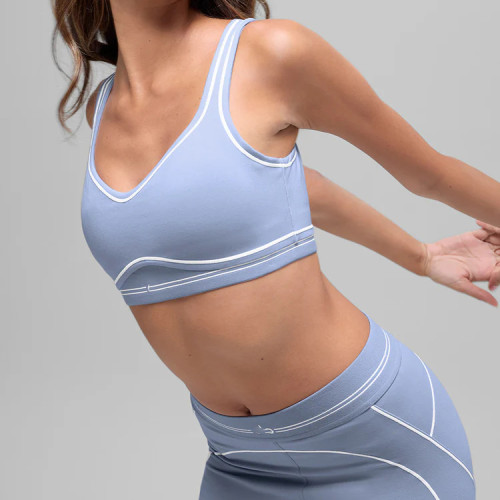 Heart Throb Custom Sports Bra for Women | Supportive Seamless Active Bra | Custom Sports Bra Manufacturer